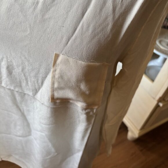 Chaser Ivory Silk Long Sleeve Pullover Top Blouse NWT Small - Picture 2 of 7